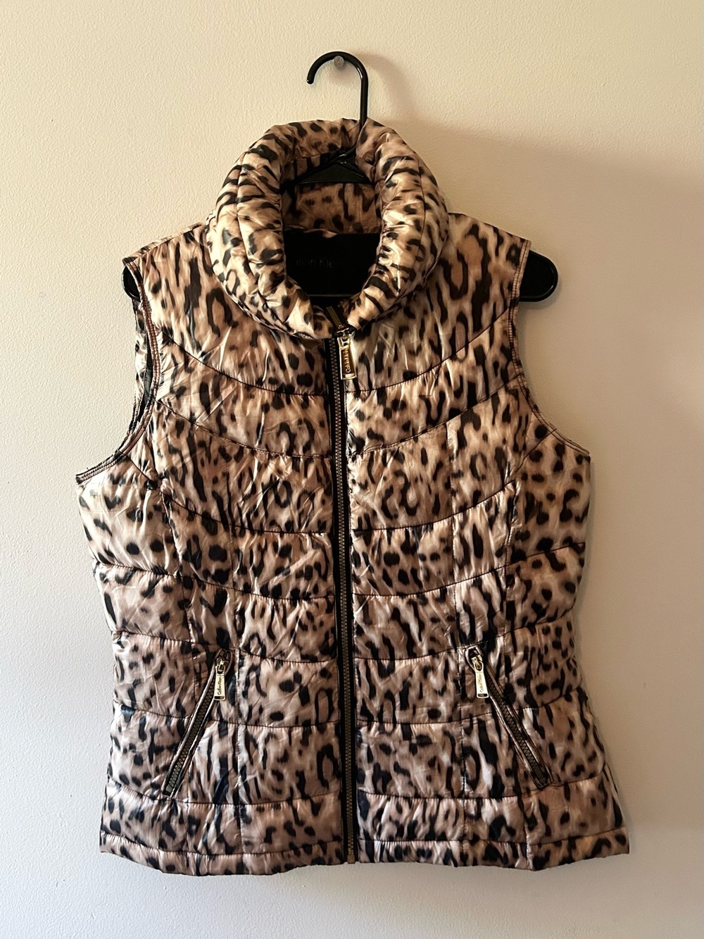 Calvin Klein Leopard Print Quilted Puffer Vest Women’s Medium